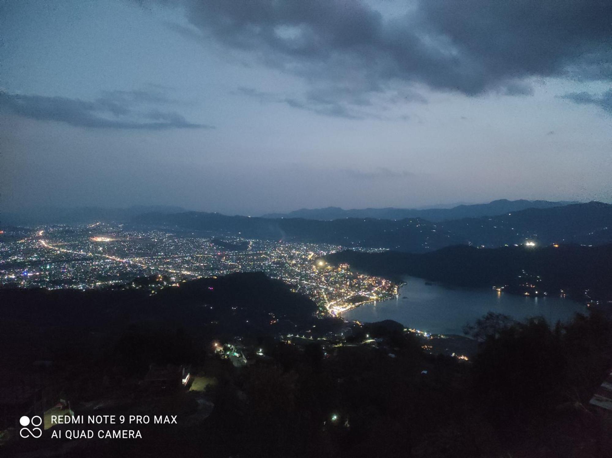 Lake View Lodge Sarangkot بوكْرا المظهر الخارجي الصورة