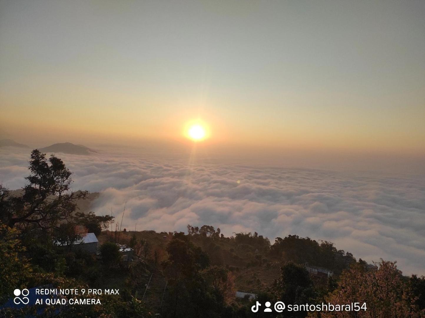Lake View Lodge Sarangkot بوكْرا الغرفة الصورة