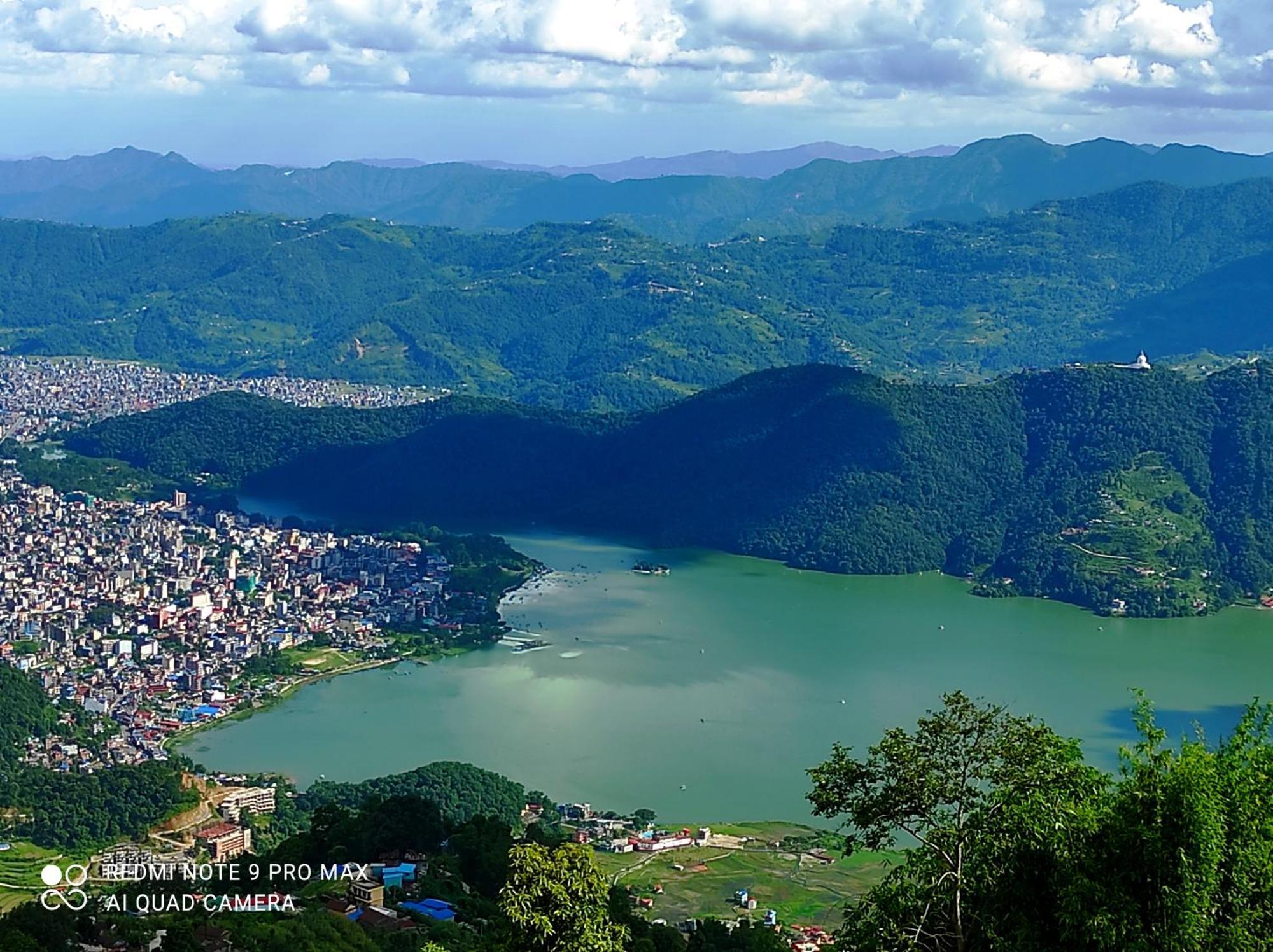 Lake View Lodge Sarangkot بوكْرا المظهر الخارجي الصورة